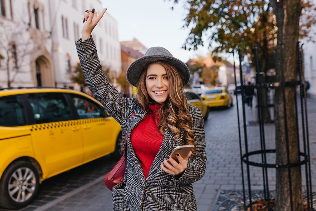 Comment les Taxis Contribuent au Tourisme Durable à Annecy